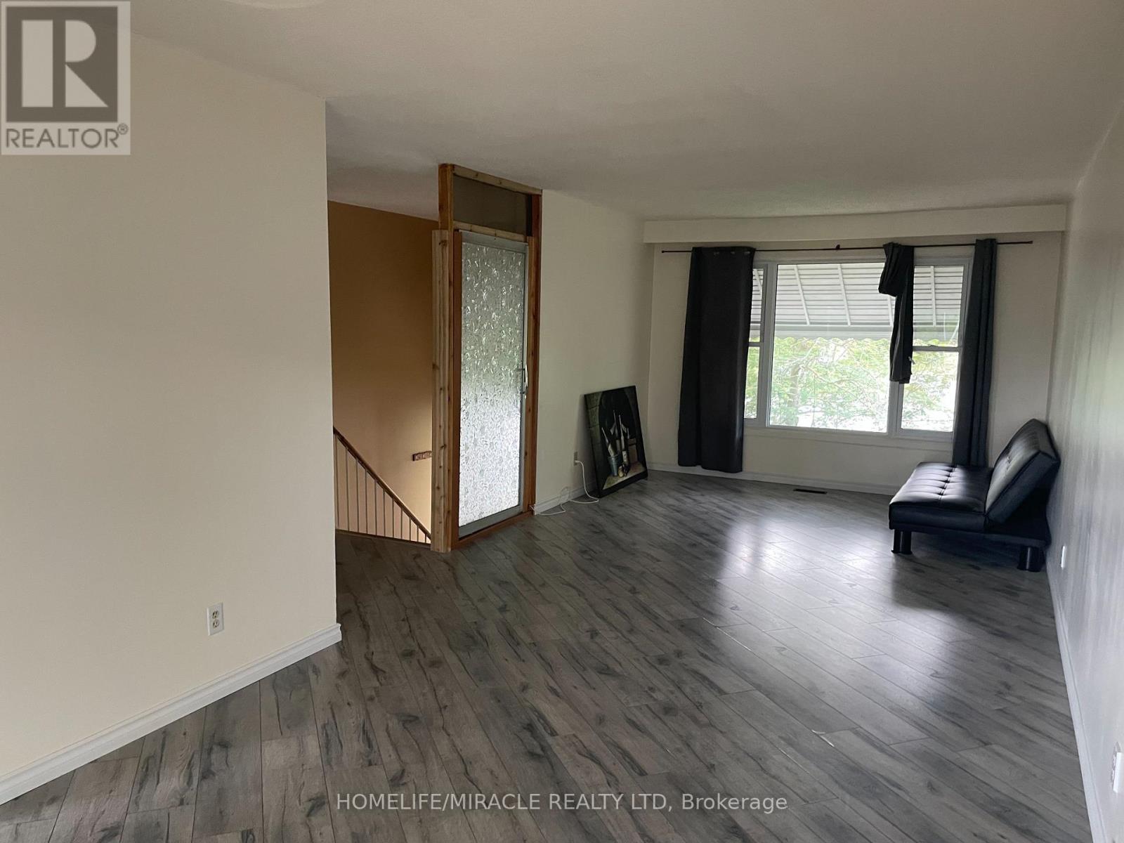 Main - 6 Wall Court, Barrie (Cundles East), Ontario  L4M 5A4 - Photo 9 - S12852052