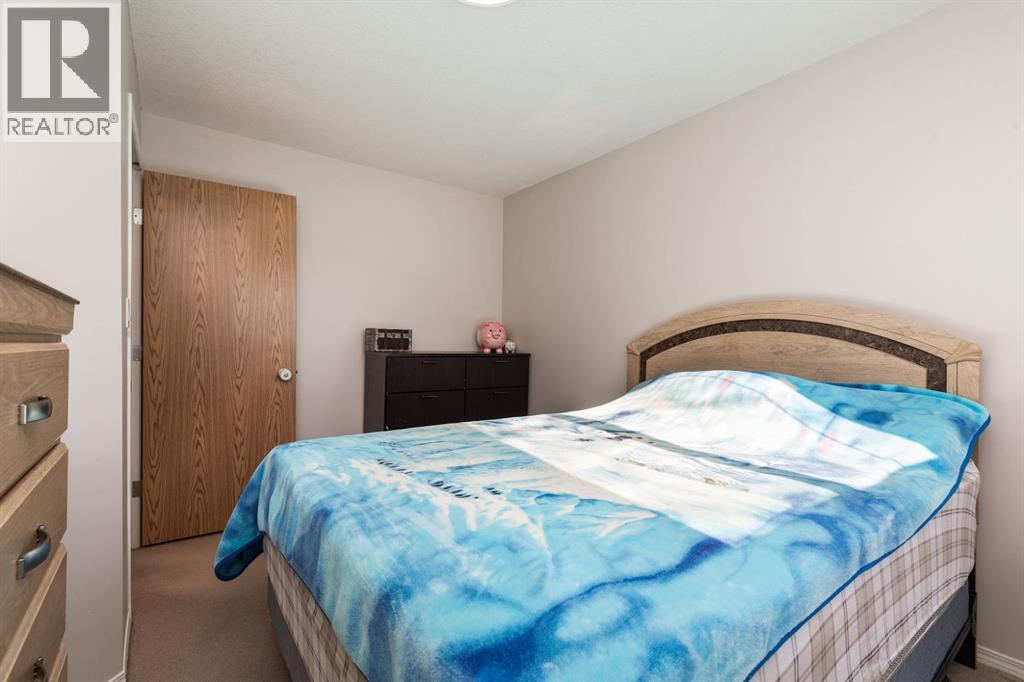 3, 11 Highlands Place W, Lethbridge, Alberta T1J 4X8 - Photo 19 - A2290076