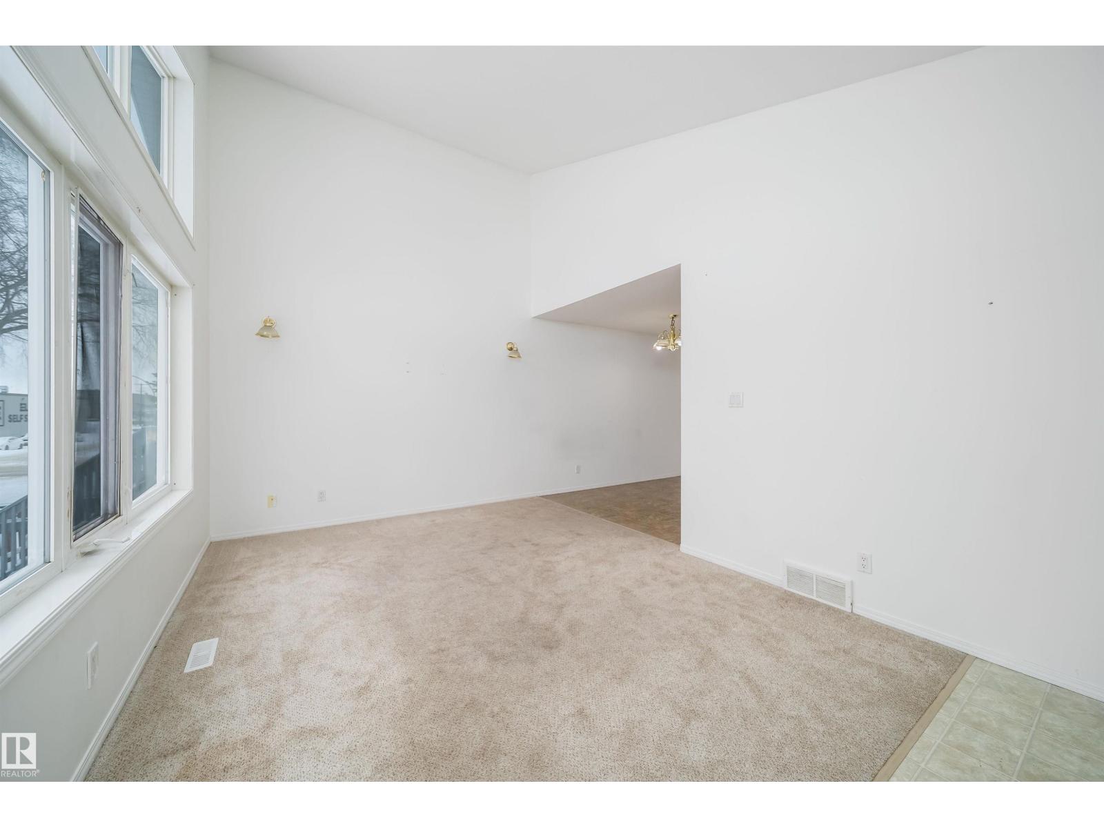 12041/43 67 St Nw Nw, Edmonton, Alberta  T5B 1M4 - Photo 19 - E4475906