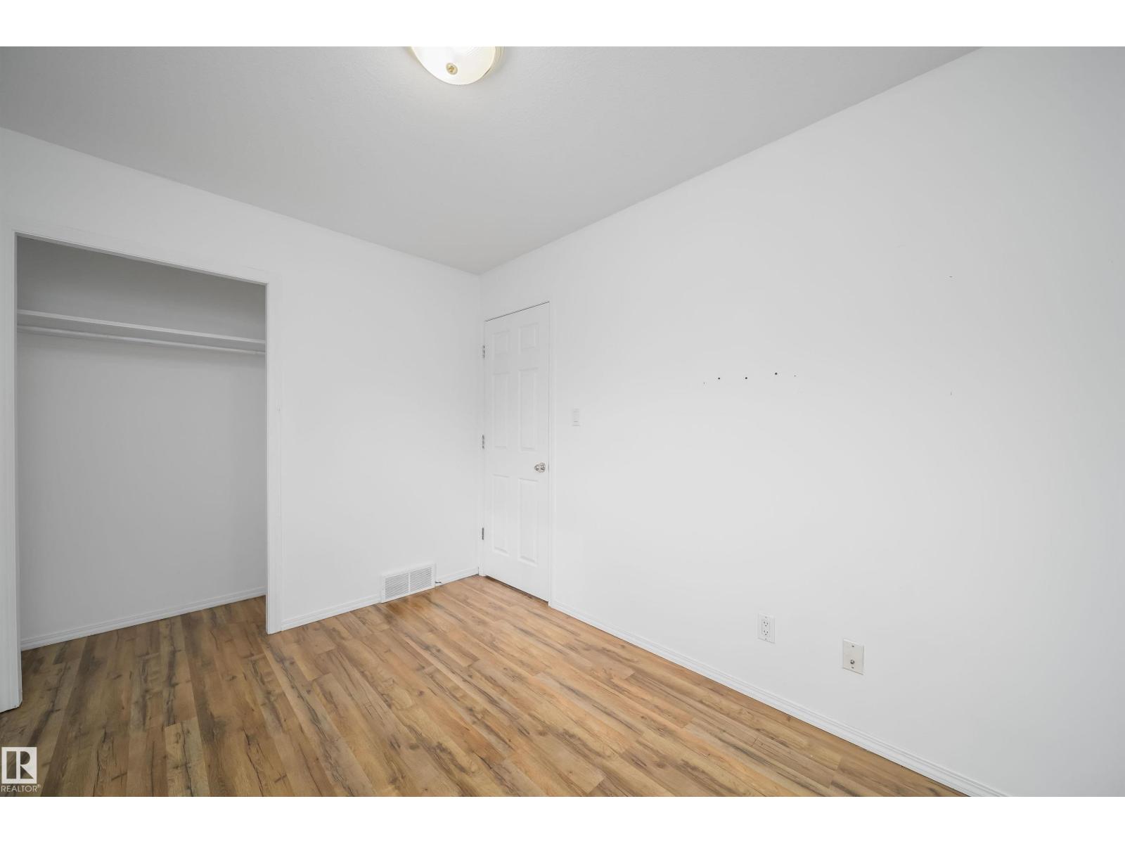 12041/43 67 St Nw Nw, Edmonton, Alberta  T5B 1M4 - Photo 44 - E4475906