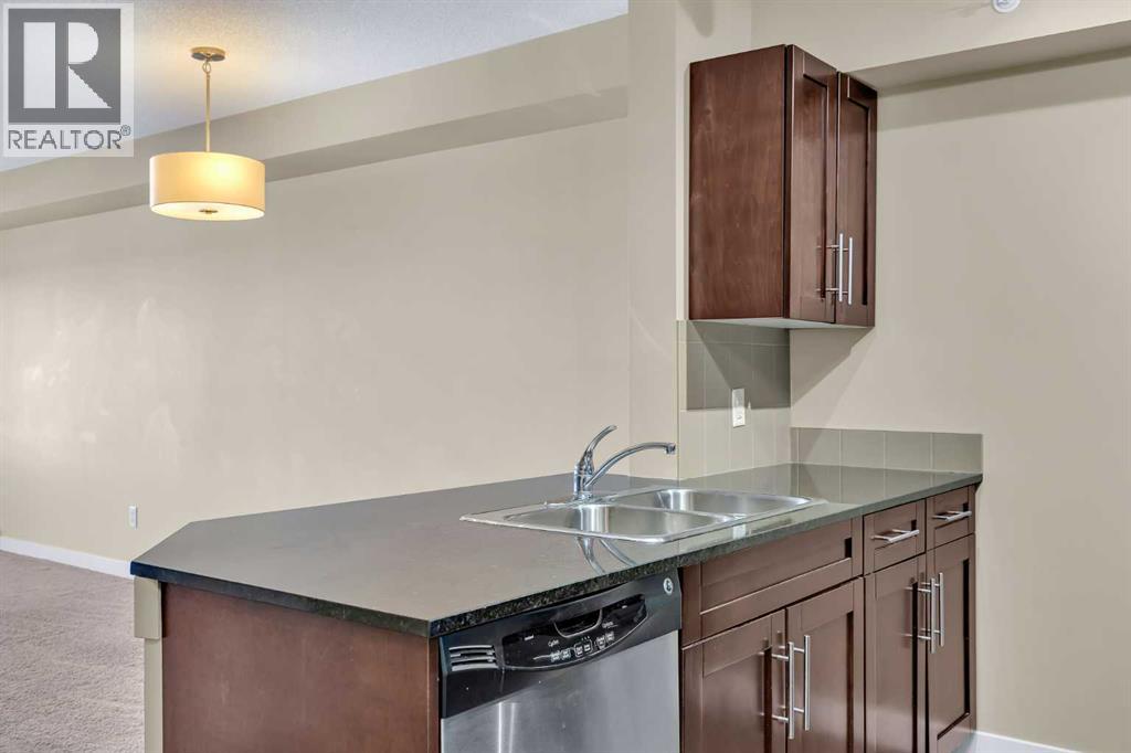 414, 7180 80 Avenue Ne, Calgary, Alberta  T3J 0N6 - Photo 8 - A2282354