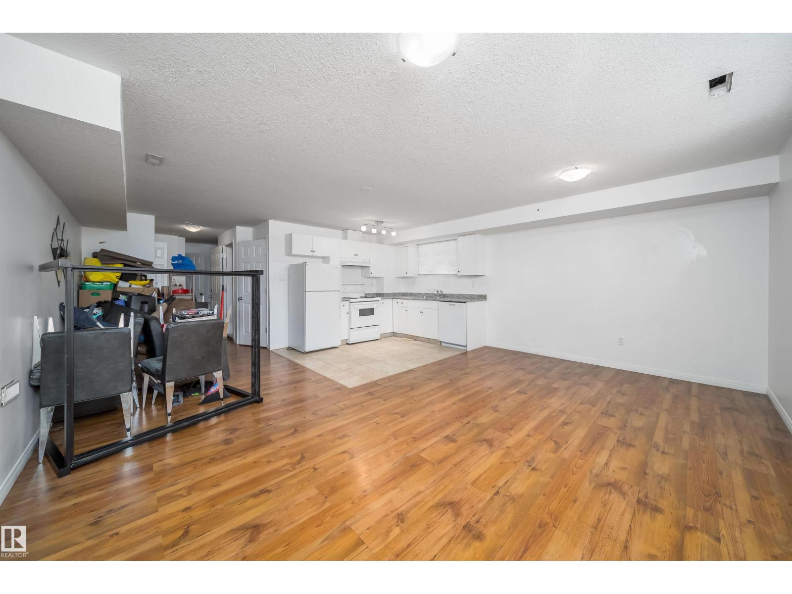 12041/43 67 St Nw Nw, Edmonton, Alberta  T5B 1M4 - Photo 35 - E4475906