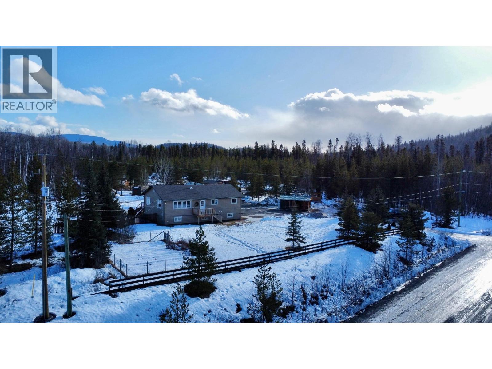 23998 River Road, Smithers, British Columbia  V0J 2N1 - Photo 4 - R3086516