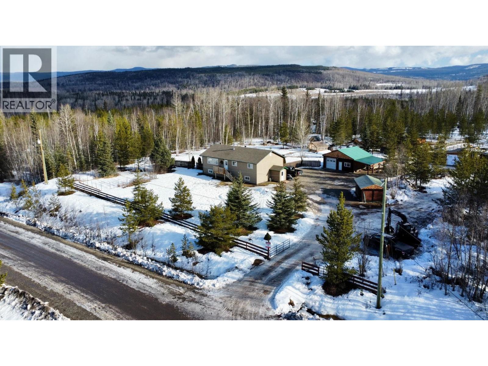 23998 River Road, Smithers, British Columbia  V0J 2N1 - Photo 3 - R3086516