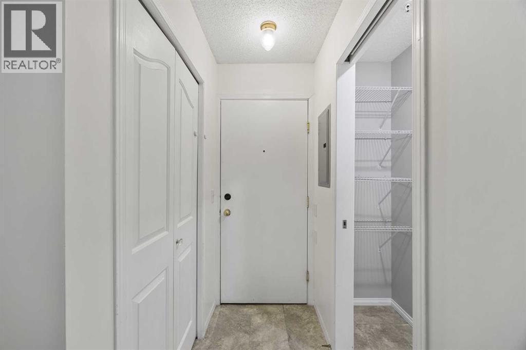 1118, 2371 Eversyde Avenue Sw, Calgary, Alberta  T2Y 5B7 - Photo 4 - A2283664