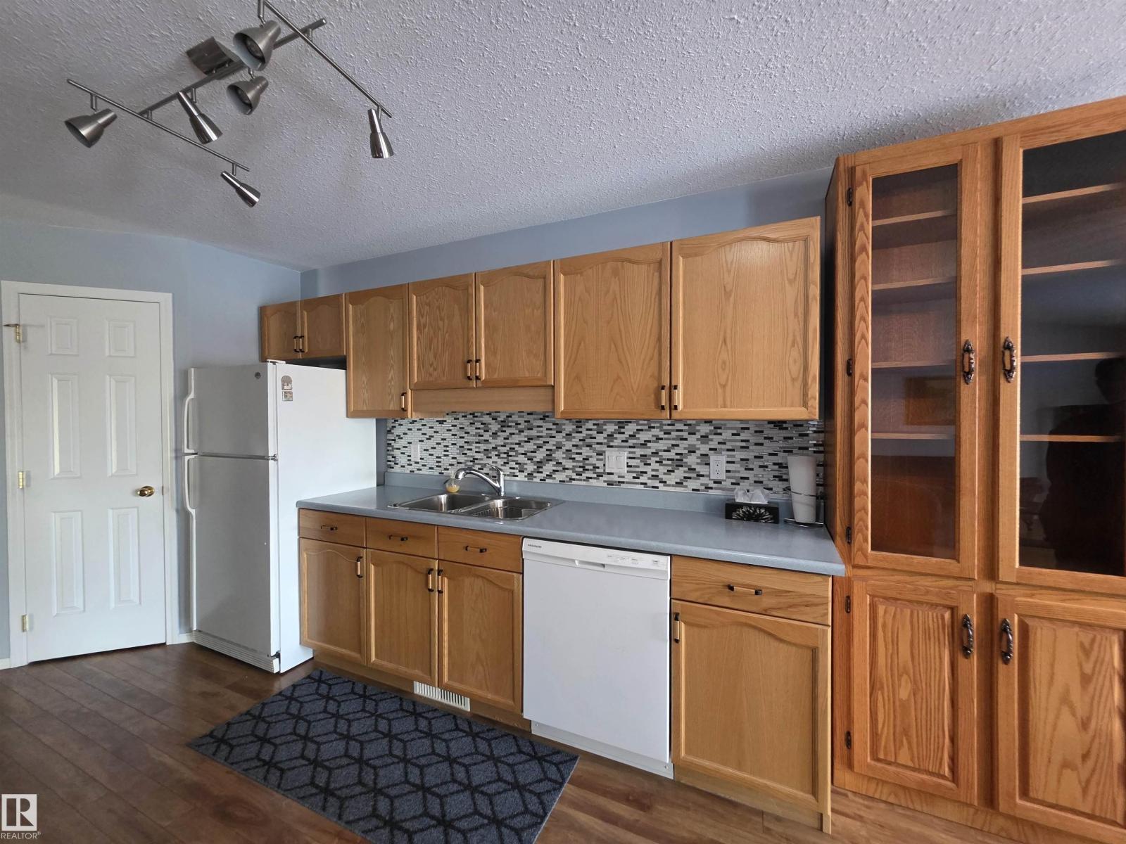 208 Ravine Vi, Leduc, Alberta  T9E 8B9 - Photo 11 - E4476114