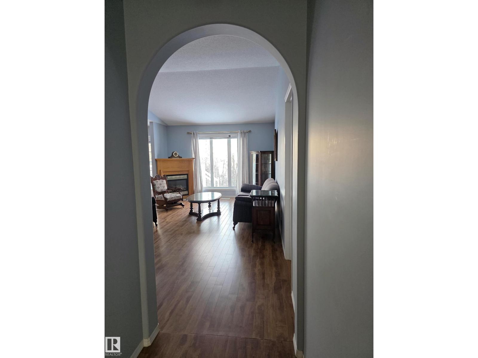 208 Ravine Vi, Leduc, Alberta  T9E 8B9 - Photo 4 - E4476114