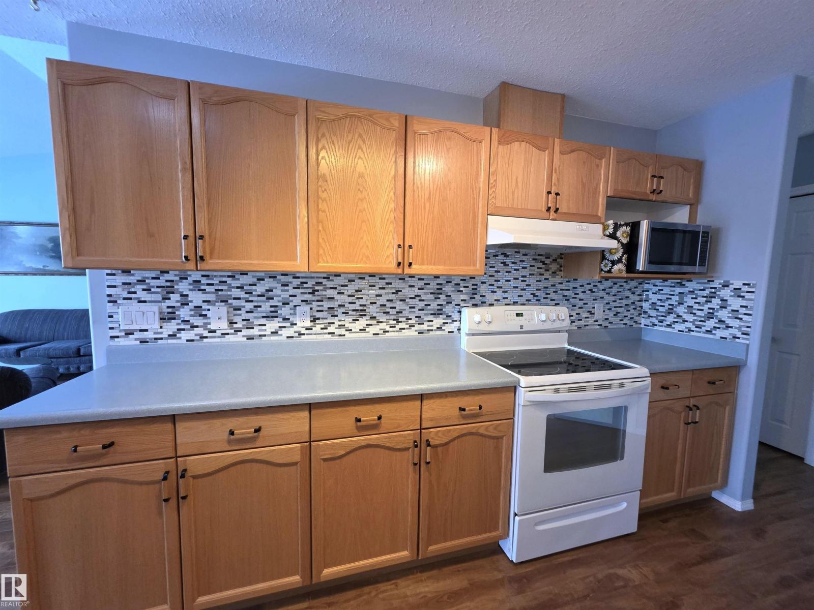 208 Ravine Vi, Leduc, Alberta  T9E 8B9 - Photo 10 - E4476114