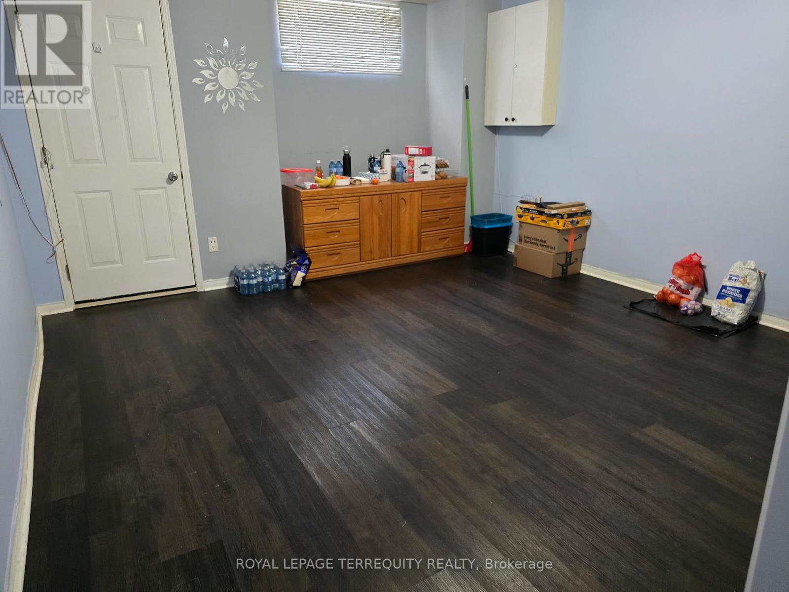 Bsmt - 7 Mulock Avenue, Toronto, Ontario  M6N 3C3 - Photo 2 - W12852014