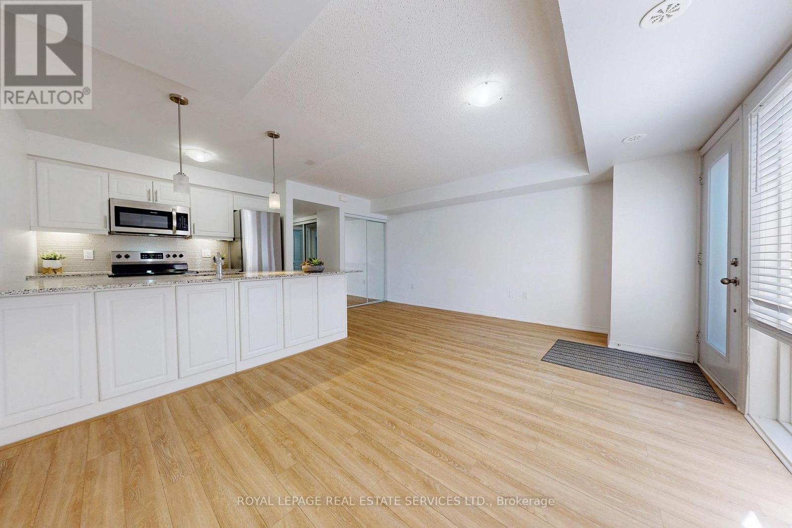 102 - 32 Fieldway Road, Toronto, Ontario  M8Z 0E3 - Photo 10 - W12852034