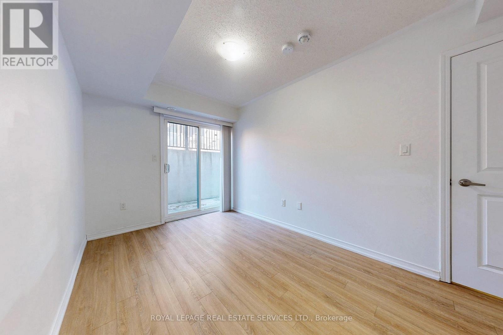 102 - 32 Fieldway Road, Toronto, Ontario  M8Z 0E3 - Photo 17 - W12852034