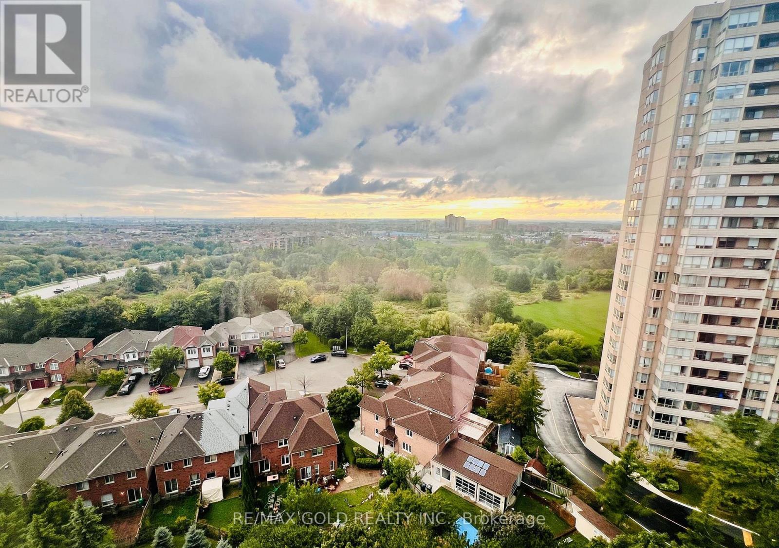 1504 - 10 Malta Avenue, Brampton, Ontario  L6Y 4G6 - Photo 25 - W12852044