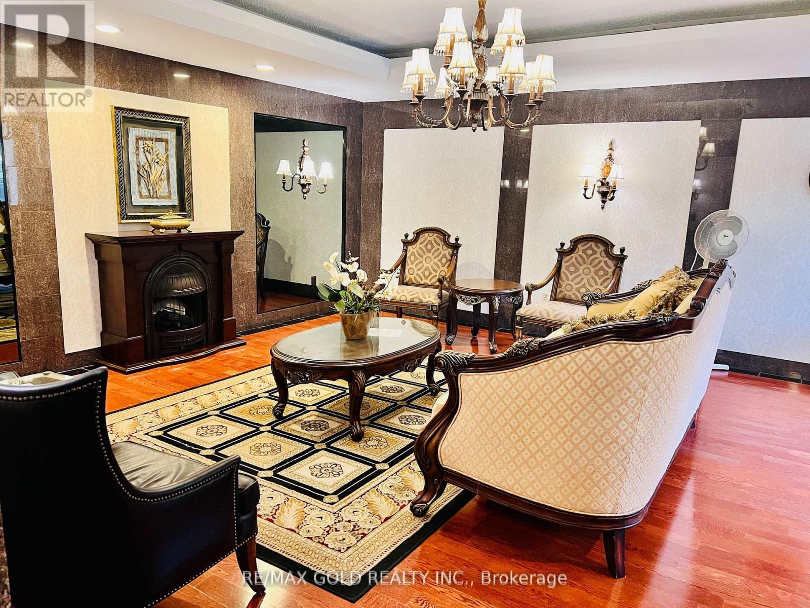 1504 - 10 Malta Avenue, Brampton, Ontario  L6Y 4G6 - Photo 3 - W12852044