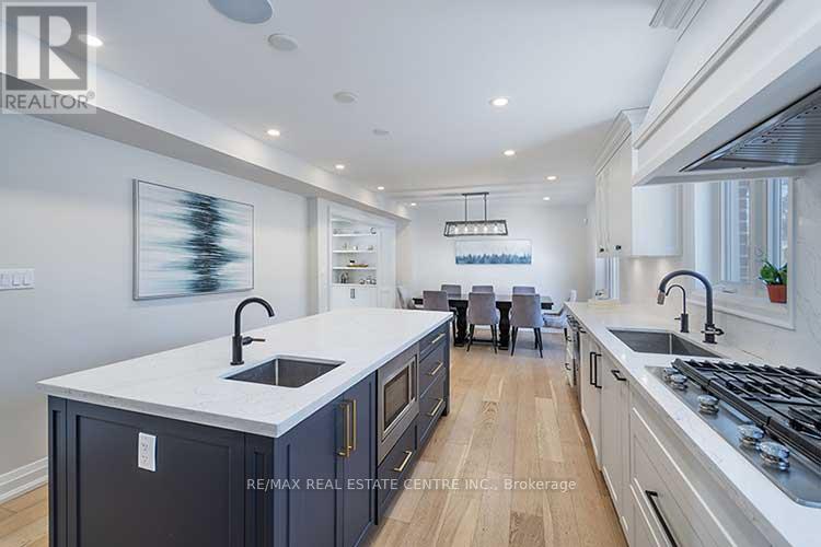 18 Shadetree Crescent, Toronto, Ontario  M9C 1X1 - Photo 14 - W12852048