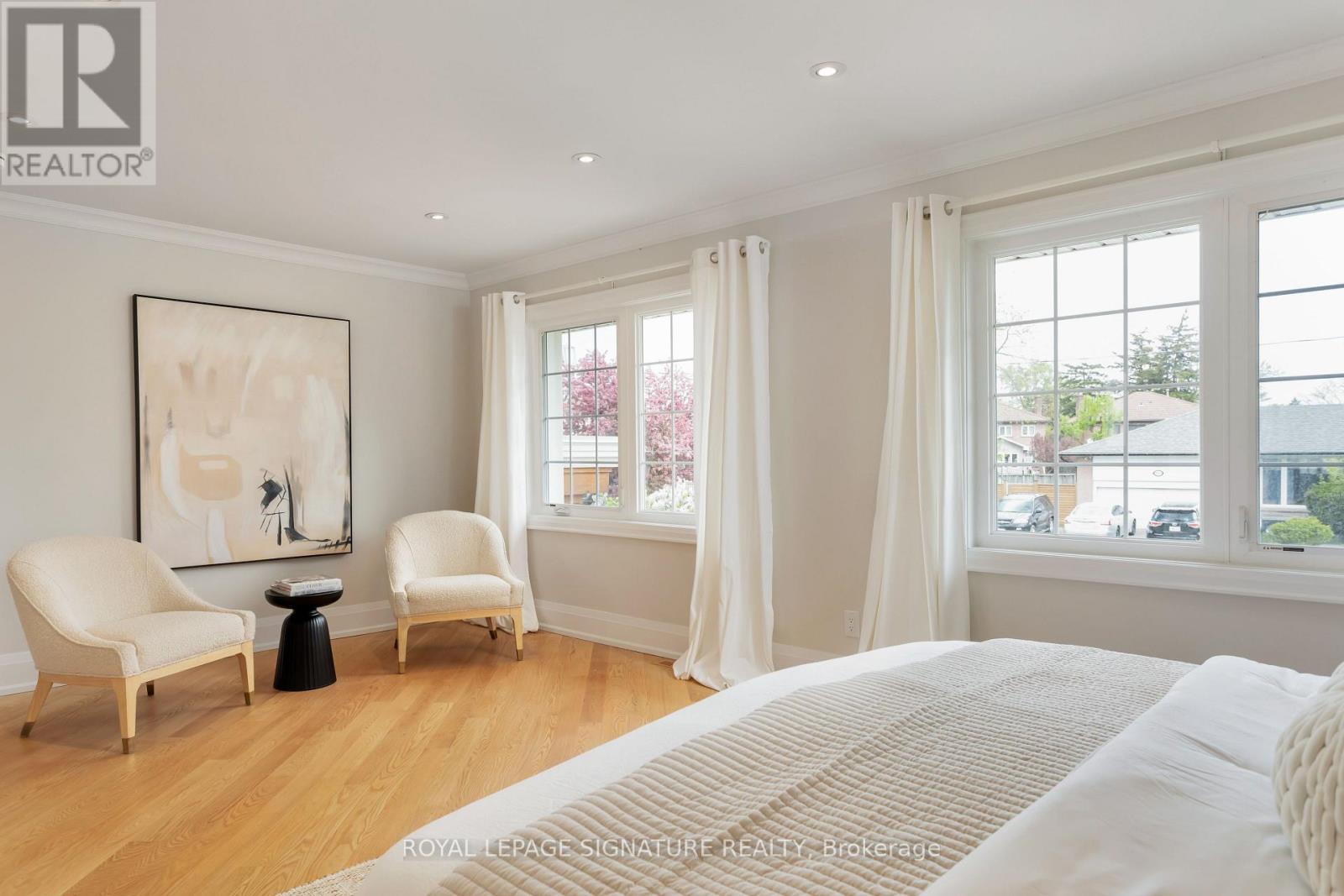 130 Saturn Road, Toronto, Ontario  M9C 2S6 - Photo 25 - W12852050