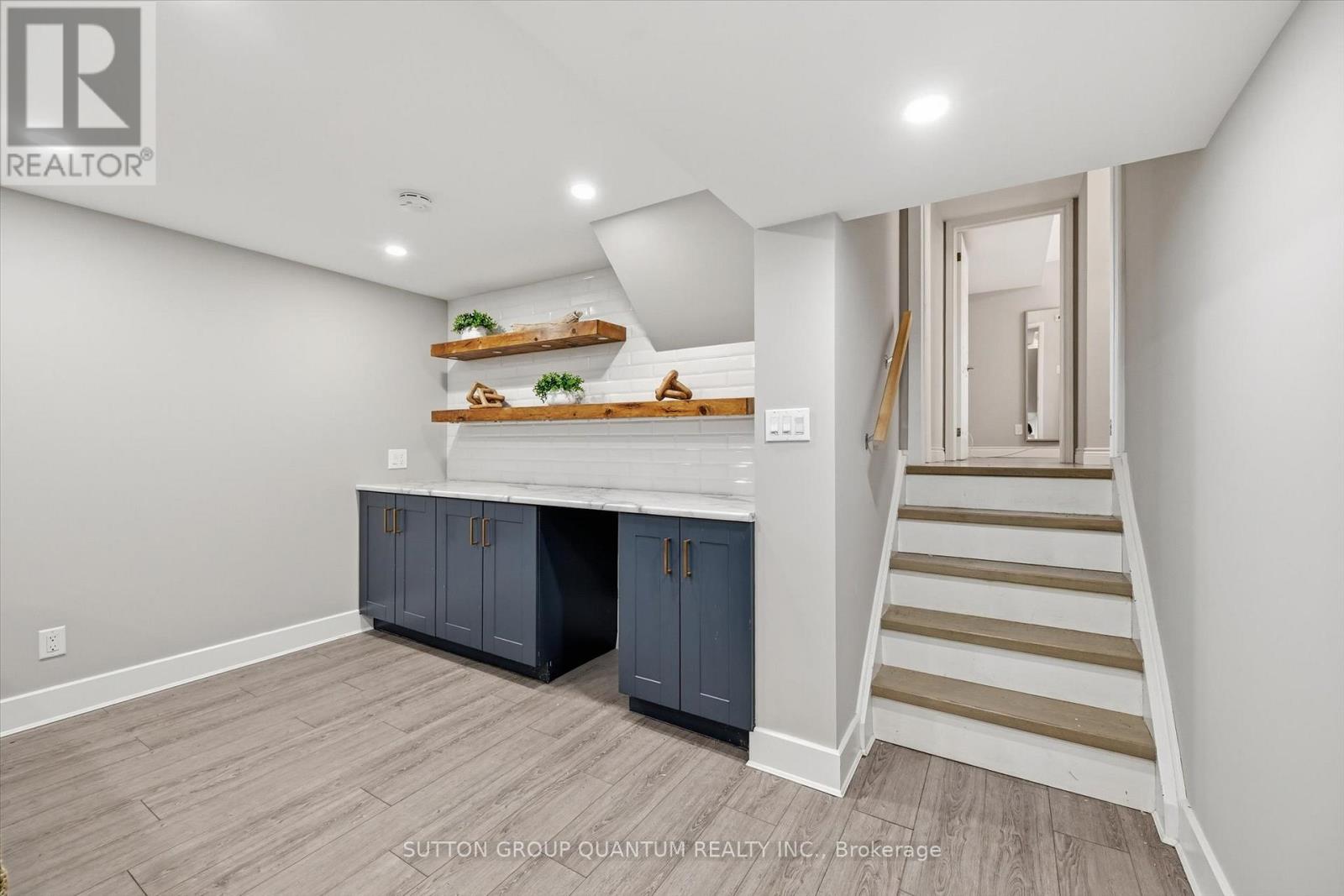 5245 Bromley Road, Burlington, Ontario  L7L 3G1 - Photo 35 - W12852058