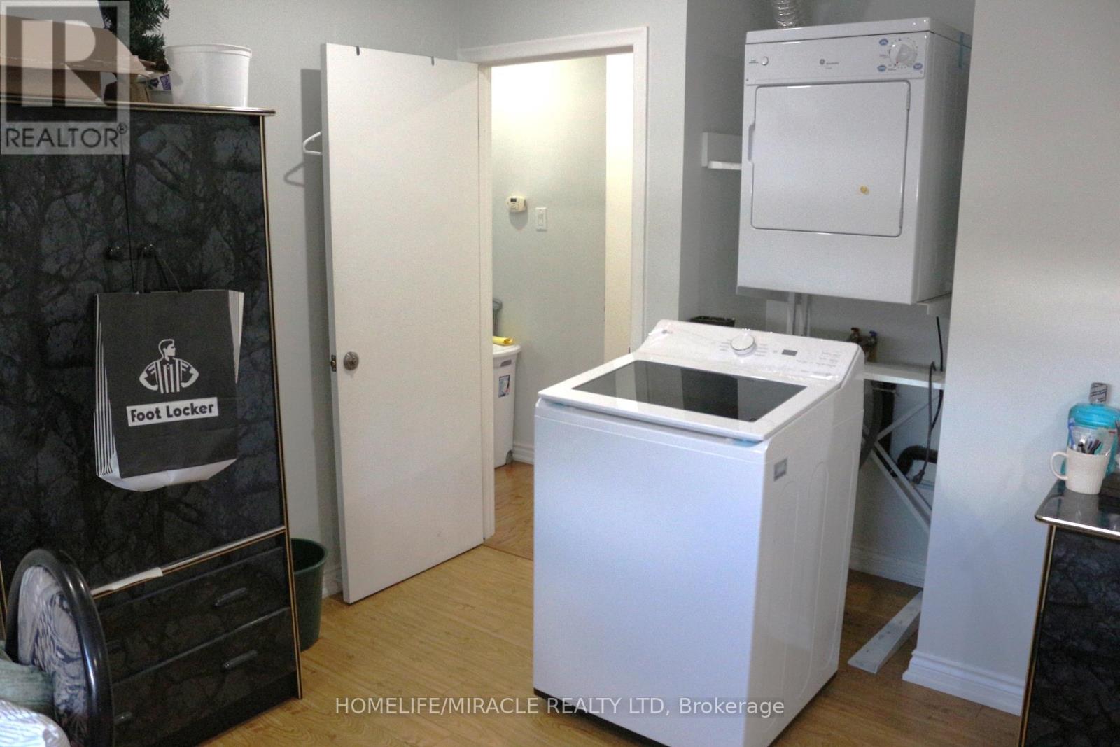 53 Ascot Avenue, Brampton (Avondale), Ontario  L6T 2P3 - Photo 20 - W12852074