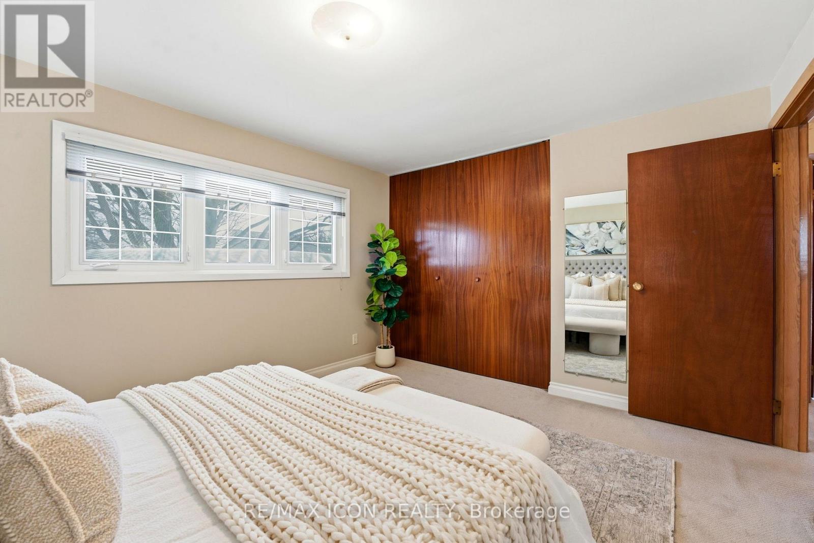 54 Duncairn Avenue, Kitchener, Ontario  N2M 4S4 - Photo 13 - X12852022