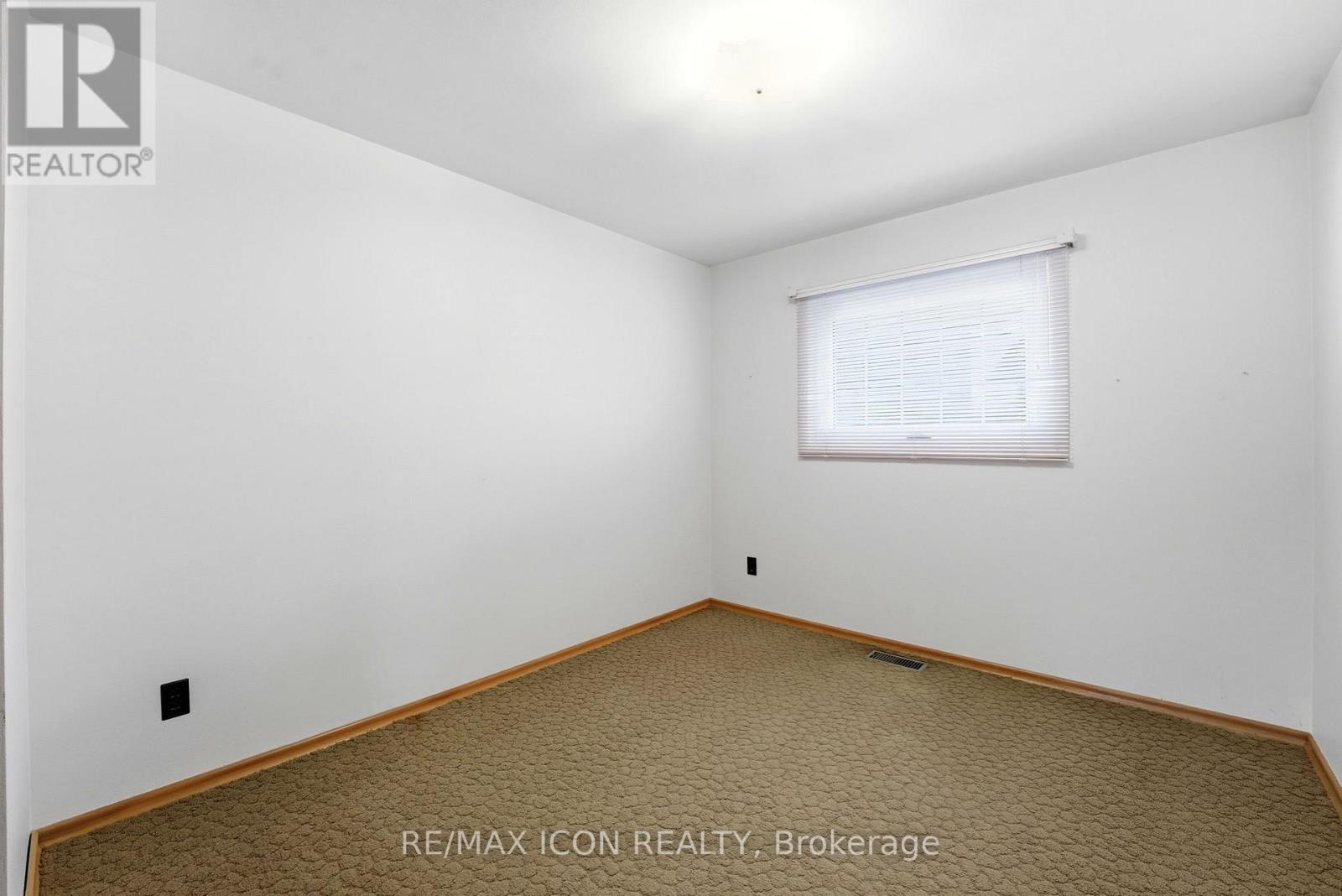 54 Duncairn Avenue, Kitchener, Ontario  N2M 4S4 - Photo 14 - X12852022