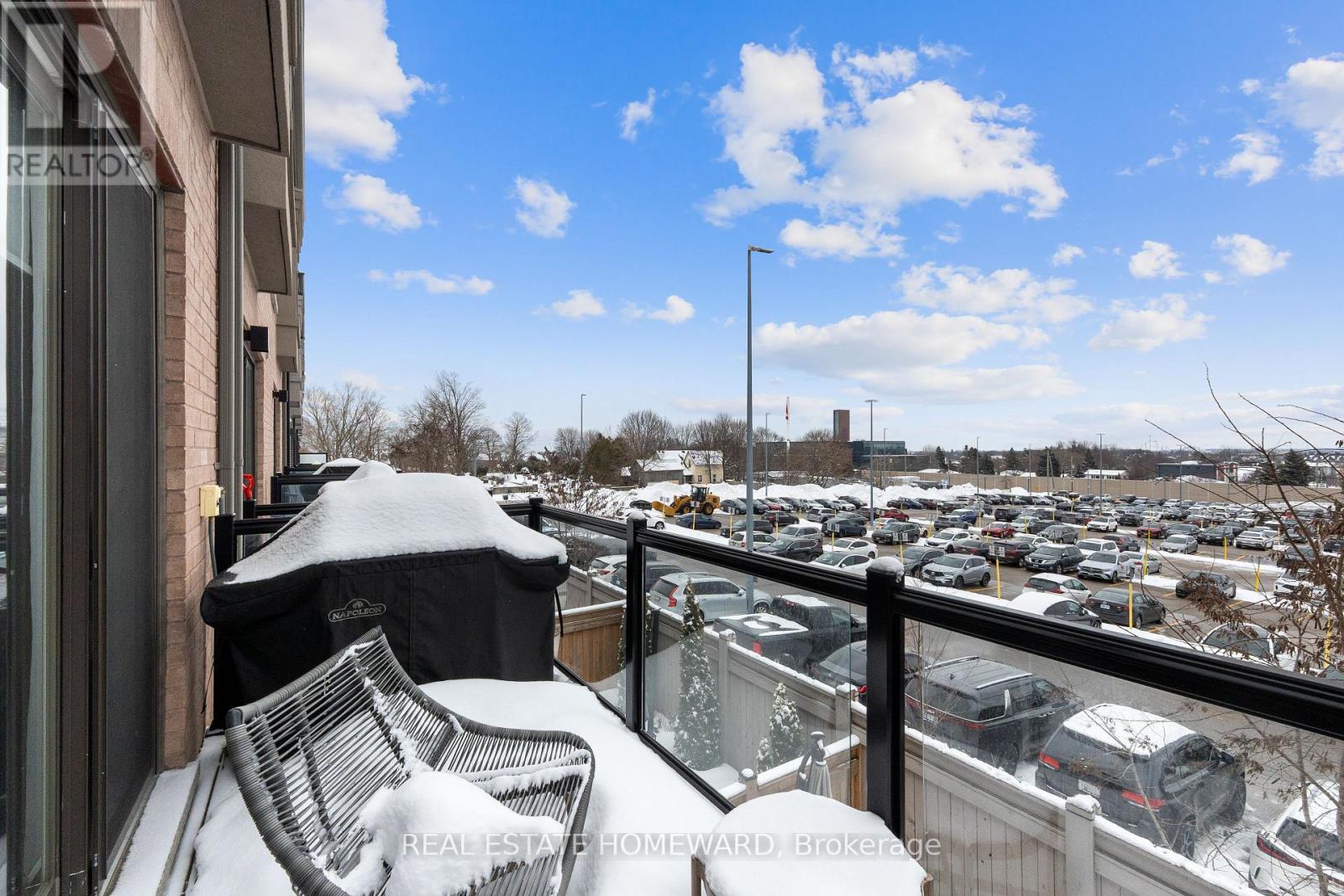 89 Glenngarry Crescent, Vaughan, Ontario  L6A 4Z4 - Photo 17 - N12824658