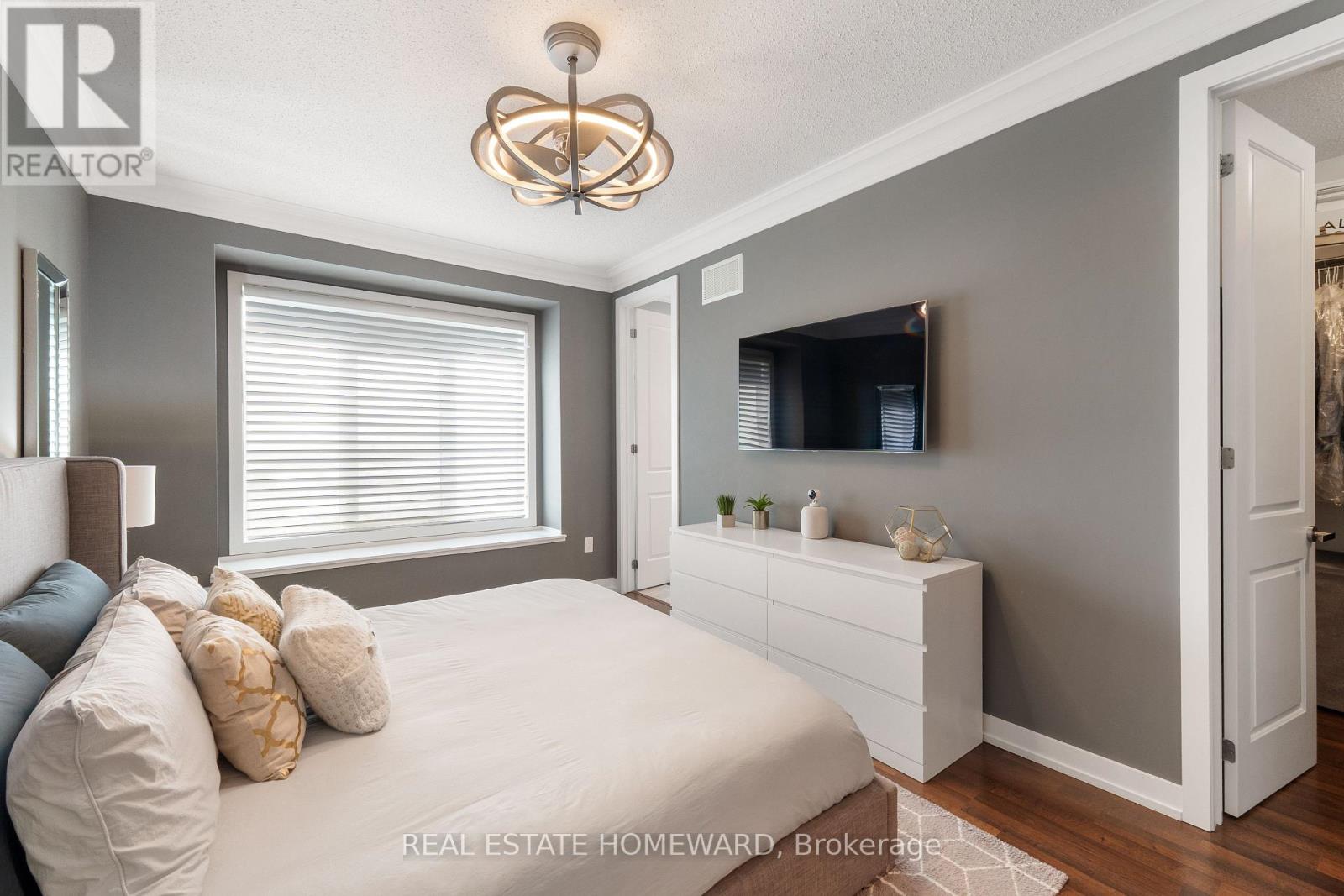 89 Glenngarry Crescent, Vaughan, Ontario  L6A 4Z4 - Photo 20 - N12824658