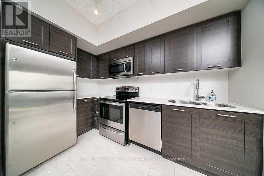 1802 - 2200 Lake Shore Boulevard W, Toronto, Ontario  M8V 1A4 - Photo 5 - W12784954