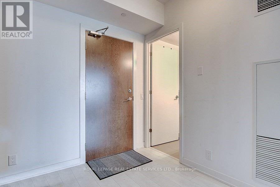 1802 - 2200 Lake Shore Boulevard W, Toronto, Ontario  M8V 1A4 - Photo 3 - W12784954