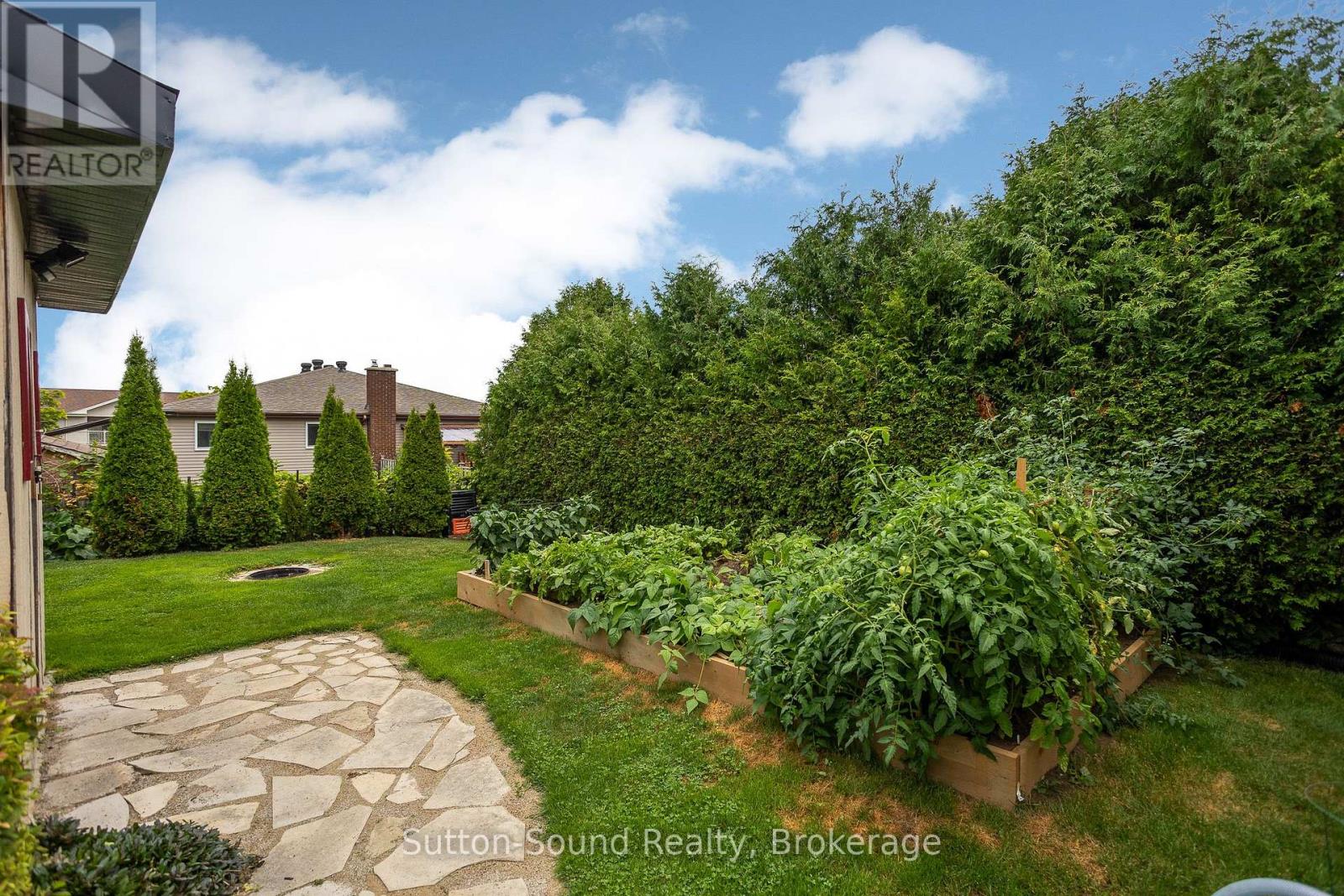 1160 12th Street E, Owen Sound, Ontario  N4K 5Y6 - Photo 37 - X12852112