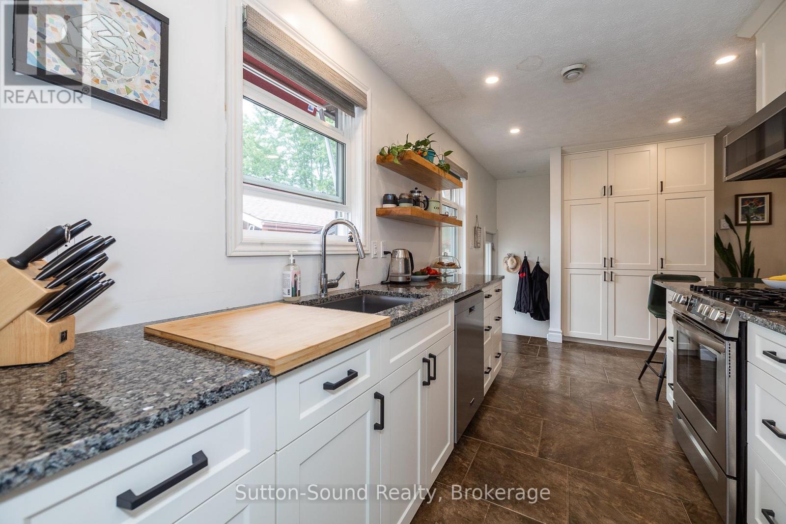 1160 12th Street E, Owen Sound, Ontario  N4K 5Y6 - Photo 6 - X12852112