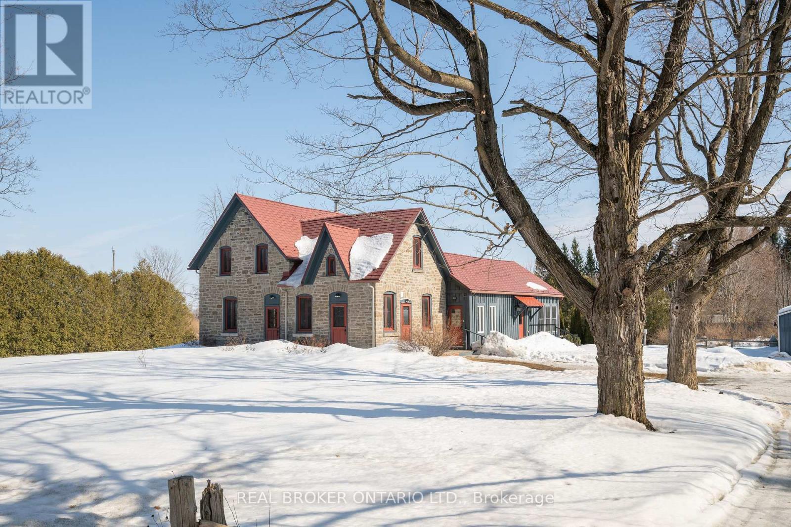 2090 BEACH ROAD, North Grenville, Ontario