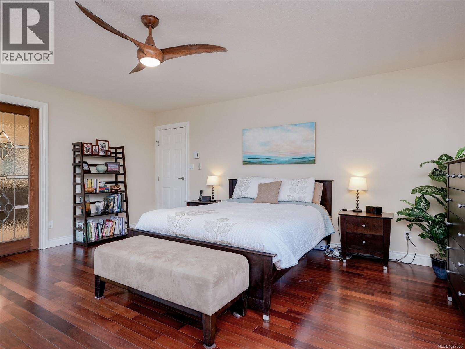 4758 Amblewood Dr, Saanich, British Columbia  V8Y 2S3 - Photo 22 - 1027066