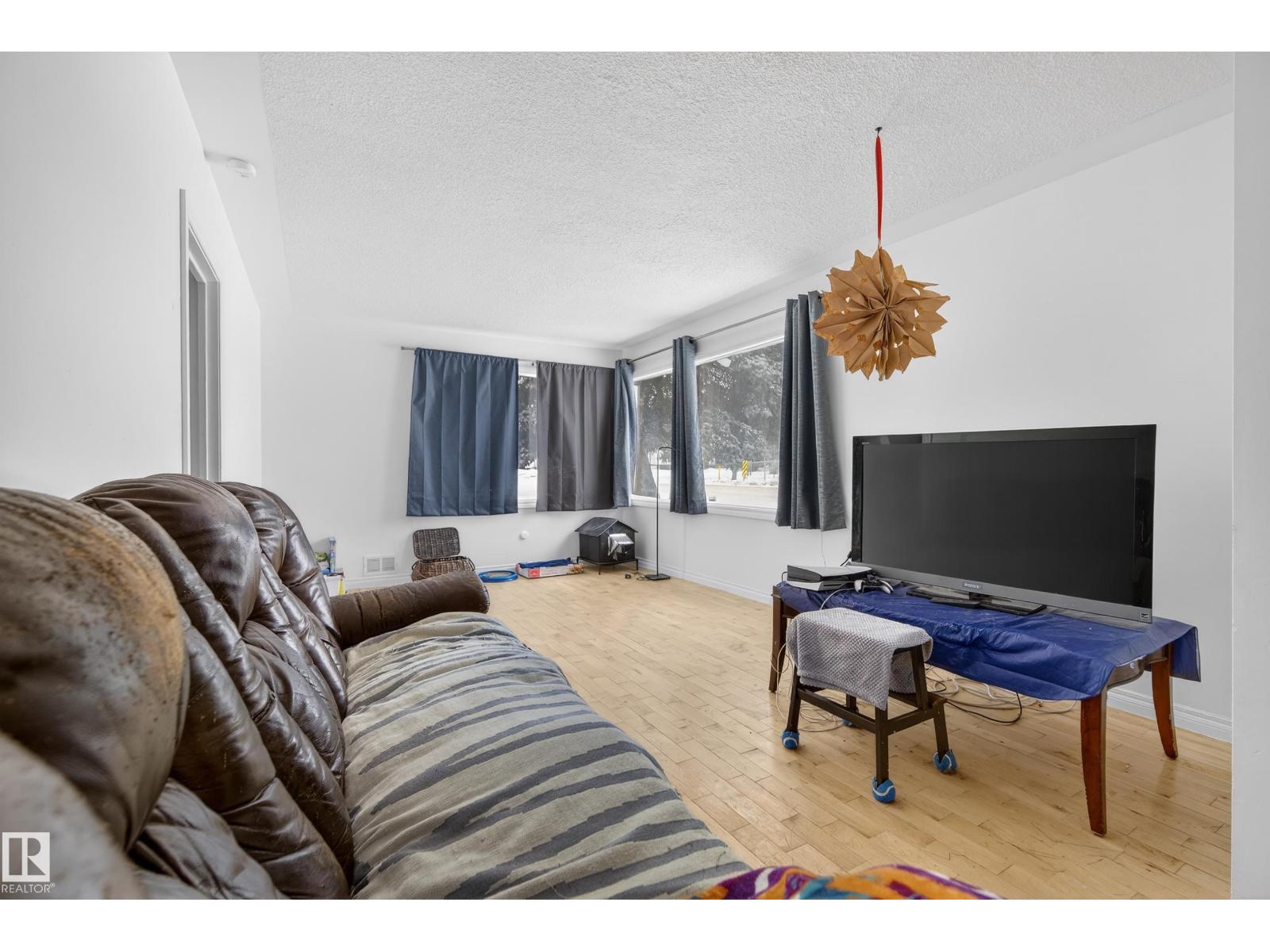 15321 110 Av Nw, Edmonton, Alberta  T5P 1E4 - Photo 8 - E4476044