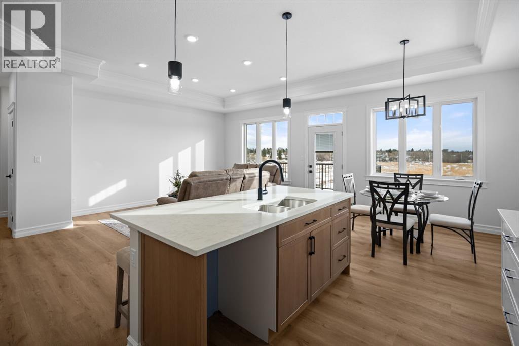 5737 55 Avenue, Camrose, Alberta  T4V 5B9 - Photo 5 - A2216967