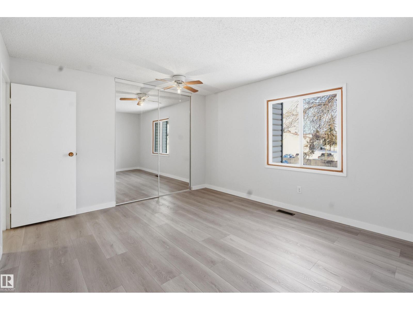 #b4 1 Garden Grove Gv Nw, Edmonton, Alberta  T6J 2L3 - Photo 19 - E4476143