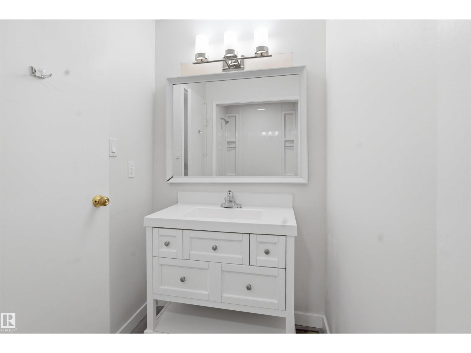 #b4 1 Garden Grove Gv Nw, Edmonton, Alberta  T6J 2L3 - Photo 22 - E4476143