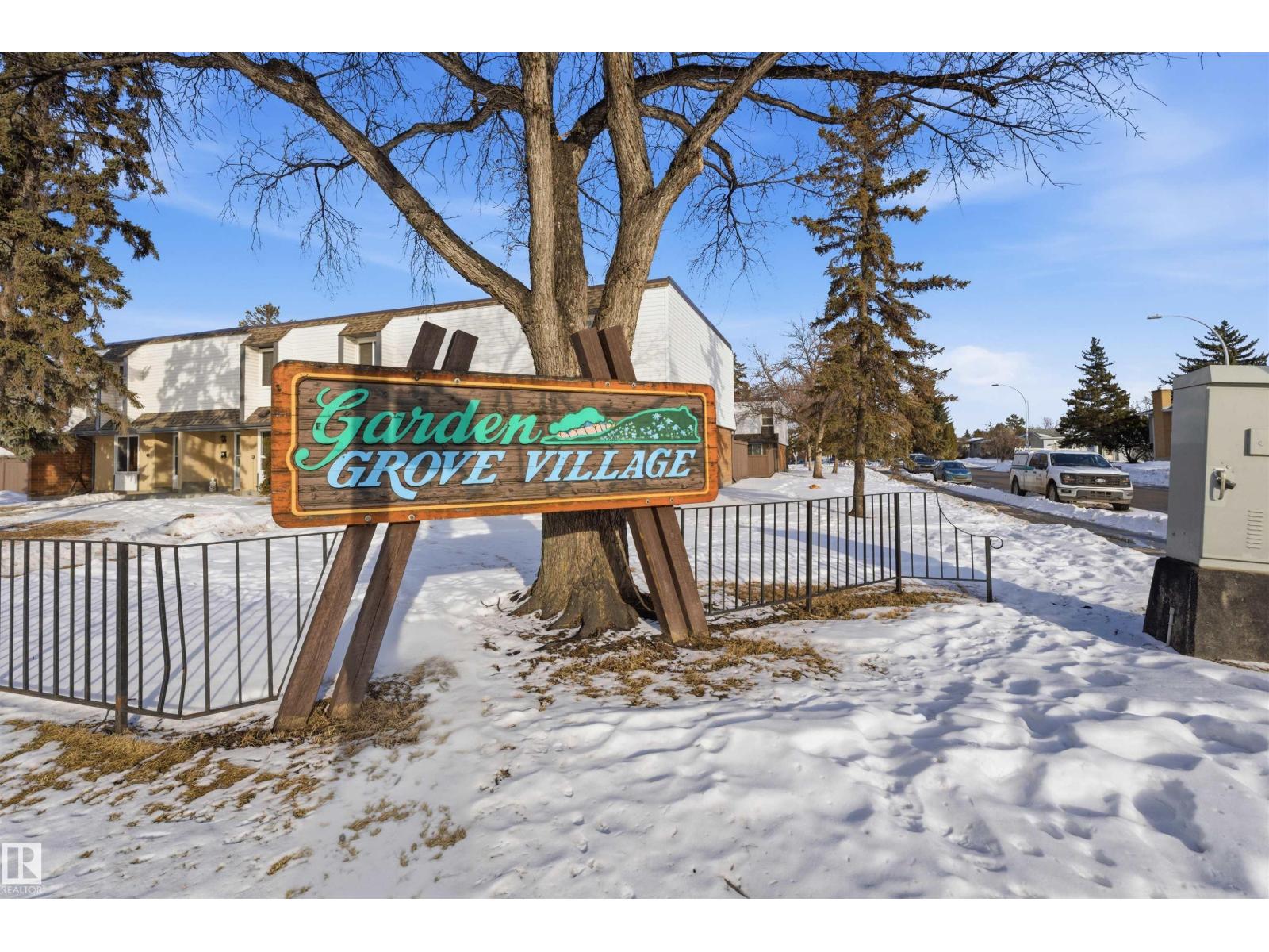 #b4 1 Garden Grove Gv Nw, Edmonton, Alberta  T6J 2L3 - Photo 38 - E4476143