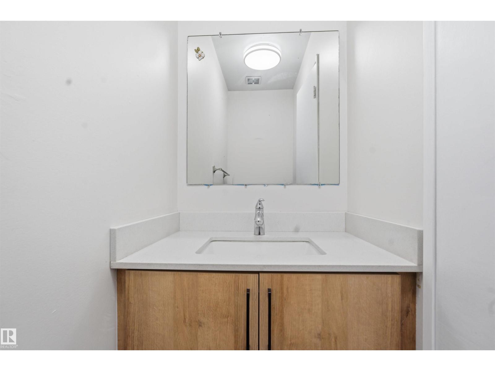 #b4 1 Garden Grove Gv Nw, Edmonton, Alberta  T6J 2L3 - Photo 6 - E4476143