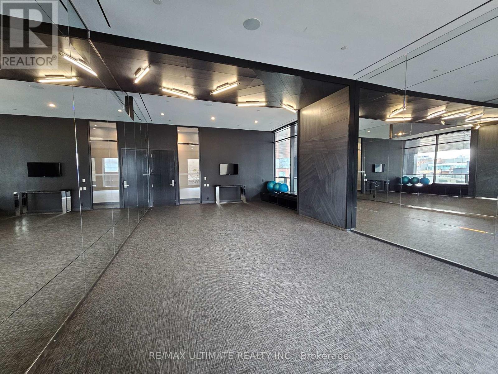 1705 - 125 Peter Street, Toronto (Waterfront Communities), Ontario  M5V 0M2 - Photo 17 - C12852138