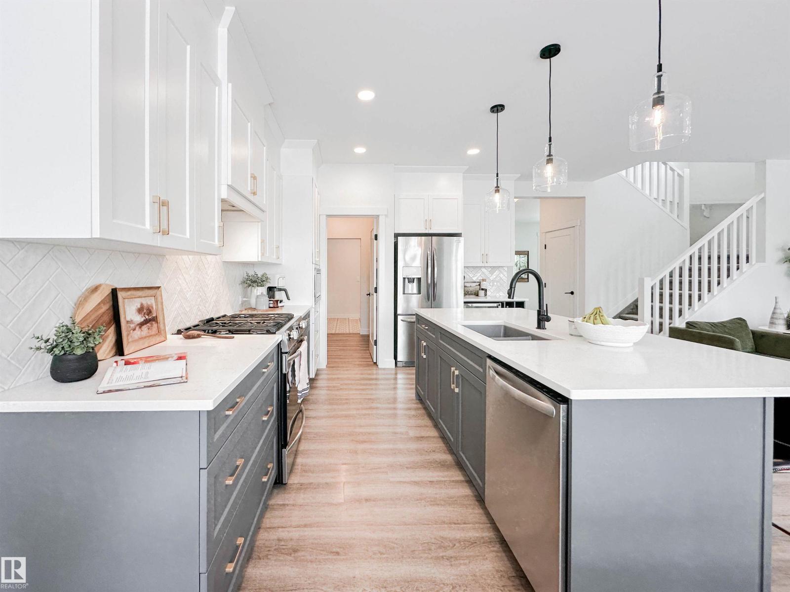 97 Joyal Wy, St. Albert, Alberta  T8N 7V5 - Photo 8 - E4476145