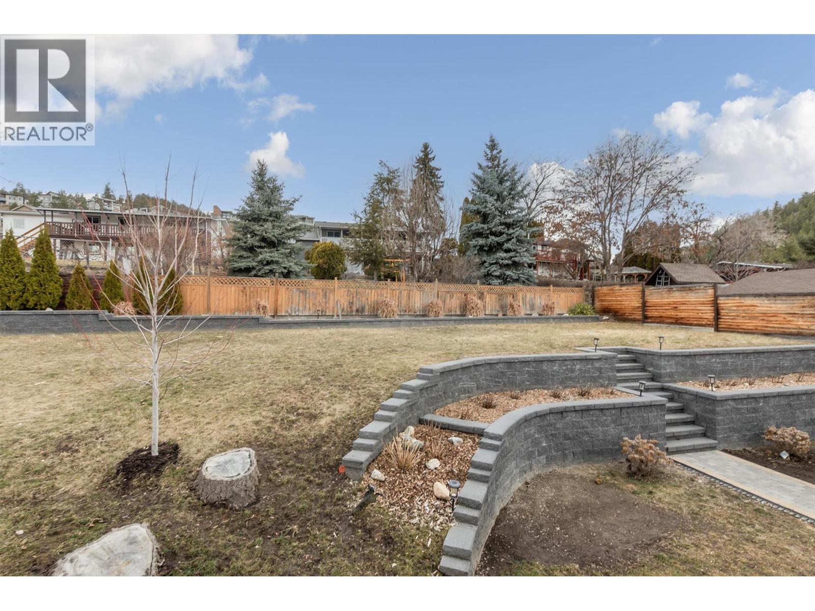 1832 Golbeck Court, Kelowna, British Columbia  V1P 1L7 - Photo 3 - 10377598