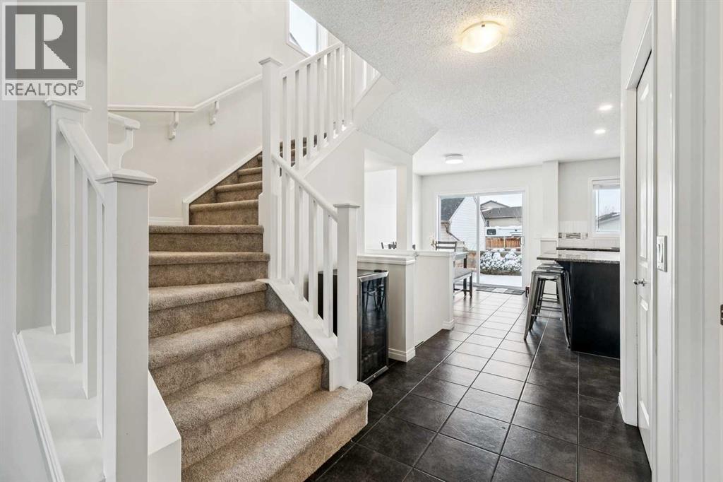 31 Elgin Meadows Park Se, Calgary, Alberta  T2Z 0M1 - Photo 7 - A2291022