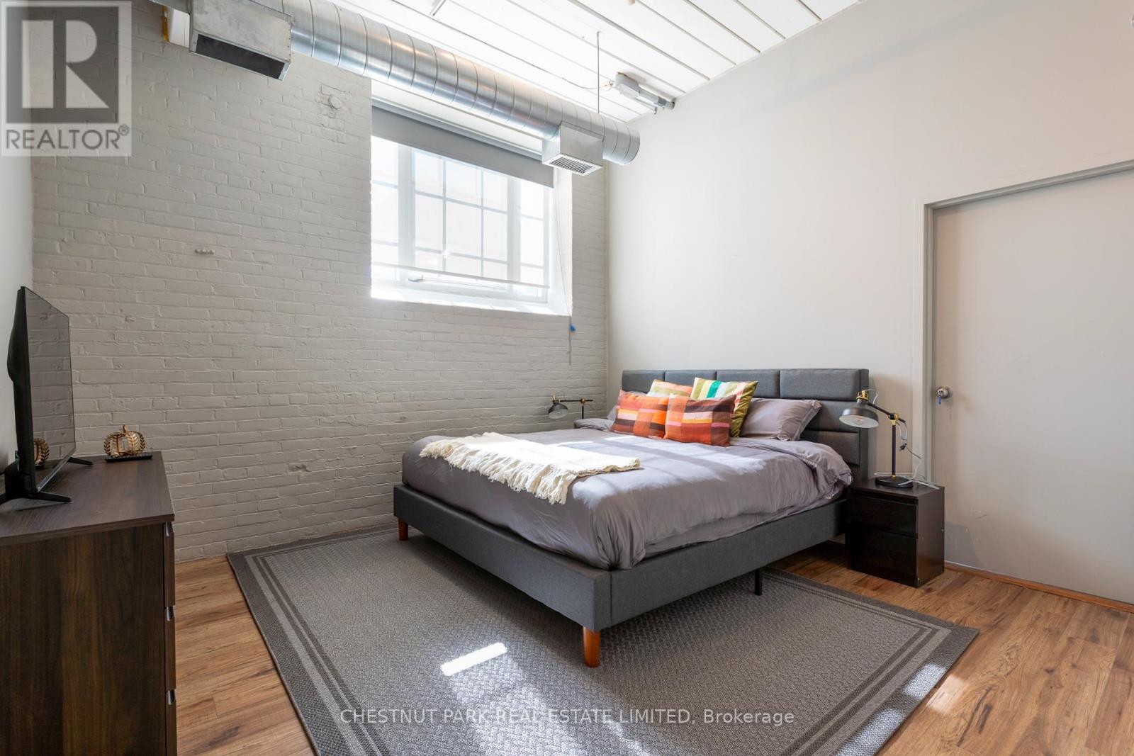 1 - 1135 Dundas Street E, Toronto, Ontario  M4M 1R9 - Photo 12 - E12852104