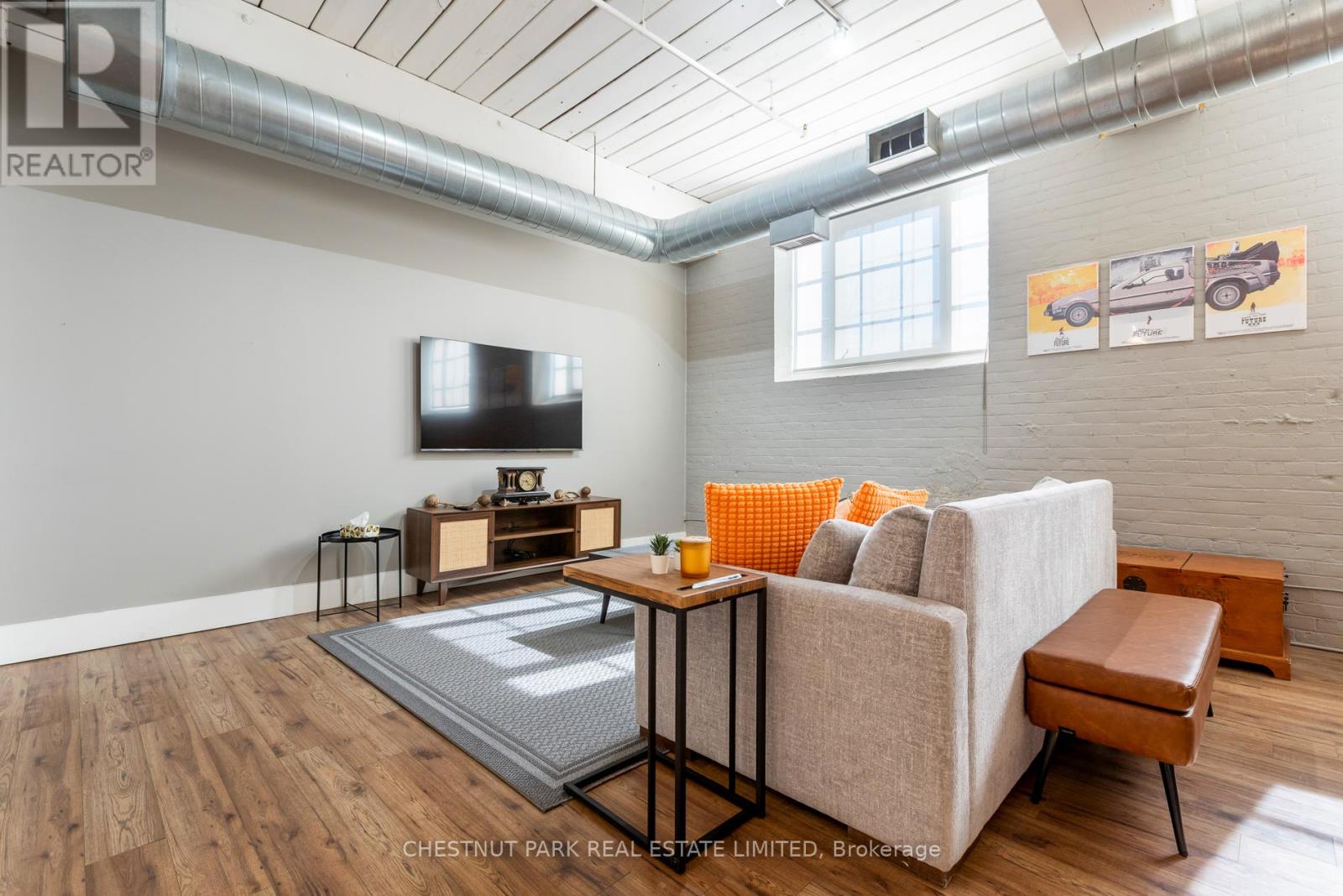 1 - 1135 Dundas Street E, Toronto, Ontario  M4M 1R9 - Photo 4 - E12852104