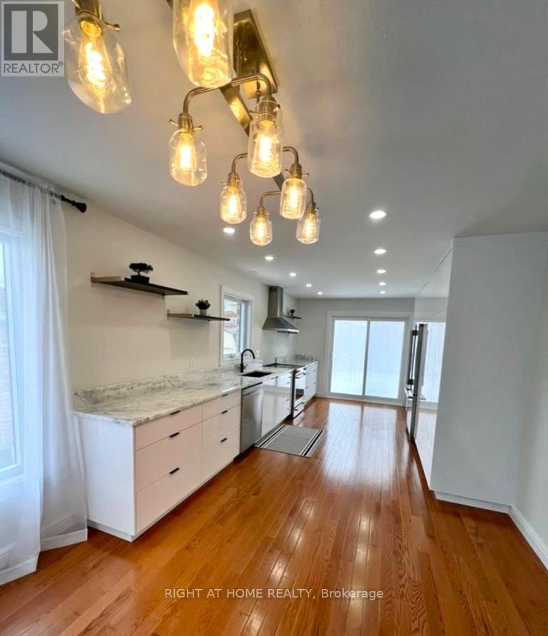 #main - 13 Forest Dale Drive, Barrie, Ontario  L4M 6M7 - Photo 4 - S12852124