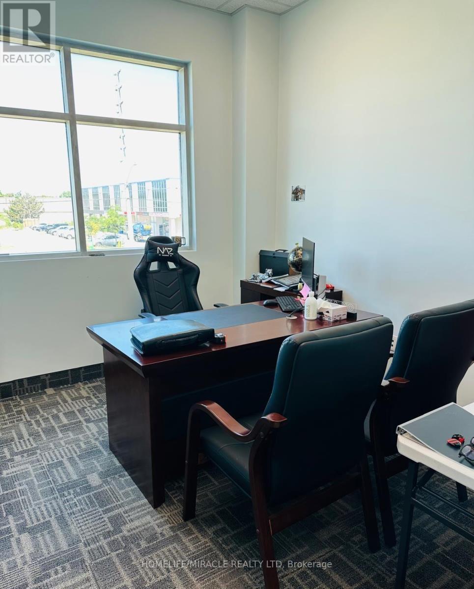 213 A - 2970 Drew Road, Mississauga (Malton), Ontario  L4T 0A7 - Photo 6 - W12852084