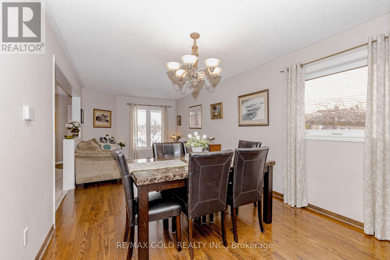 90 Newdale Place, Brampton (Westgate), Ontario  L6S 5Z2 - Photo 16 - W12852114