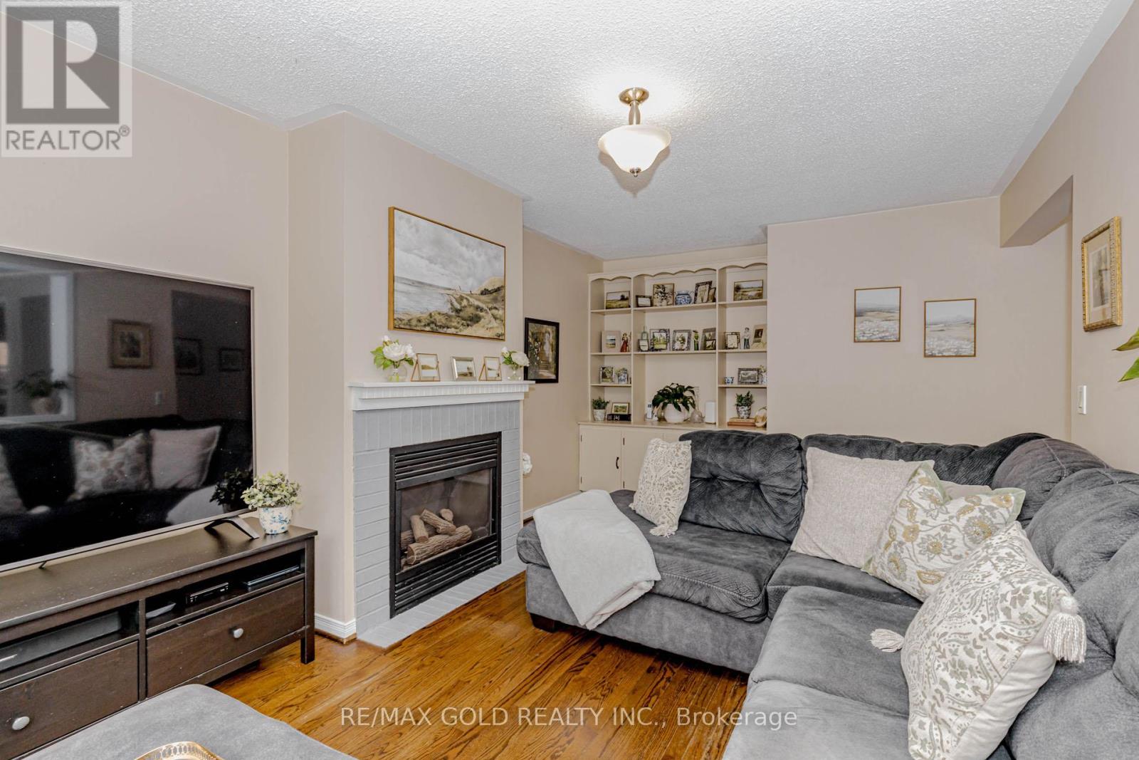 90 Newdale Place, Brampton (Westgate), Ontario  L6S 5Z2 - Photo 25 - W12852114