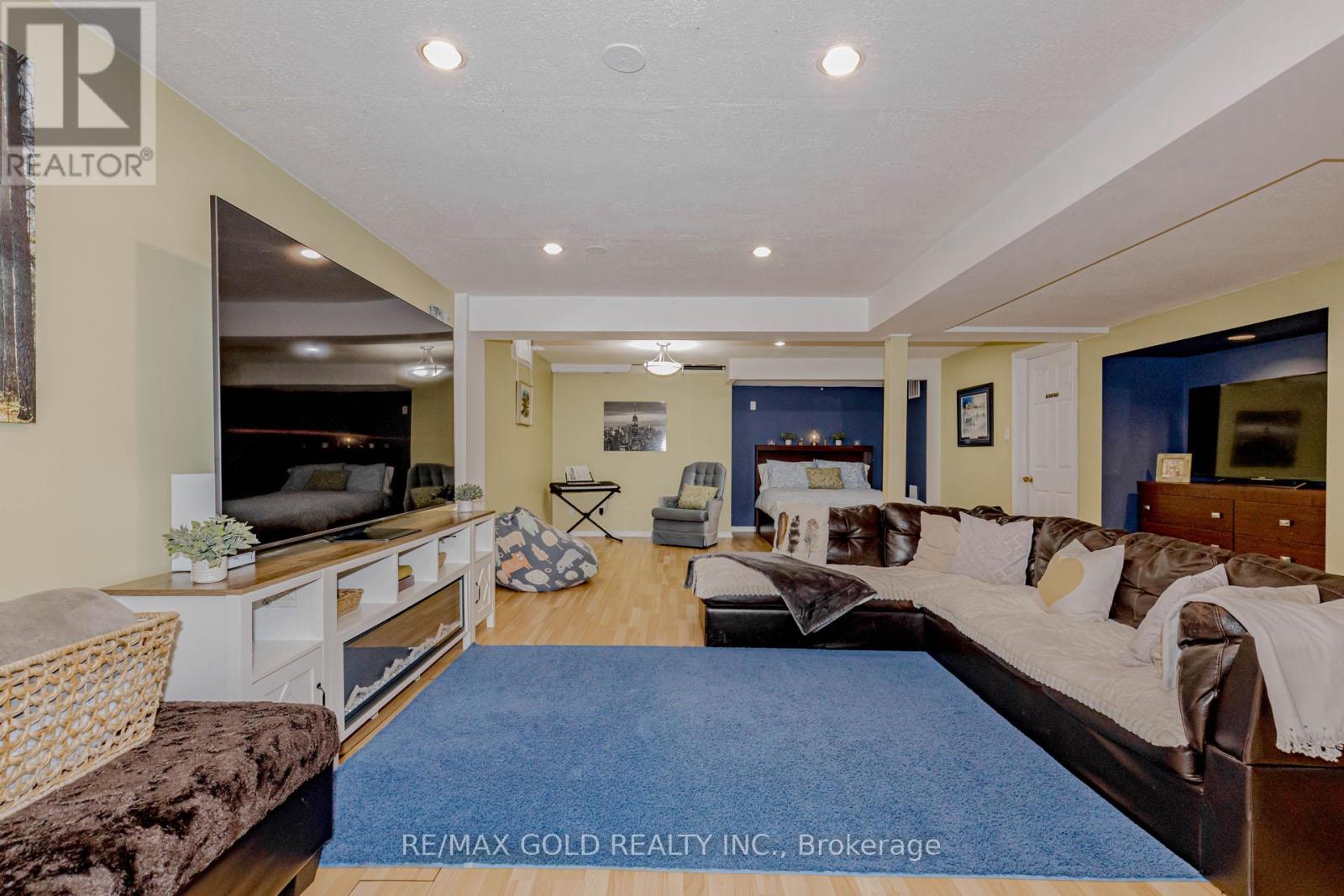 90 Newdale Place, Brampton (Westgate), Ontario  L6S 5Z2 - Photo 41 - W12852114