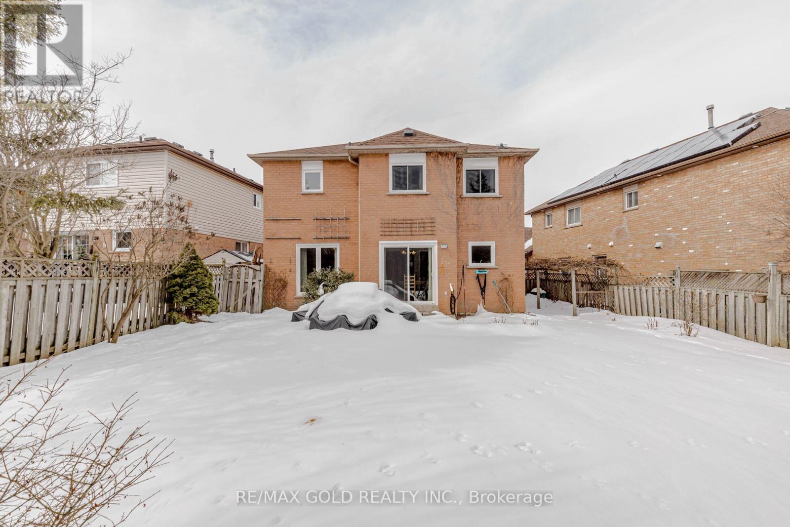 90 Newdale Place, Brampton (Westgate), Ontario  L6S 5Z2 - Photo 45 - W12852114