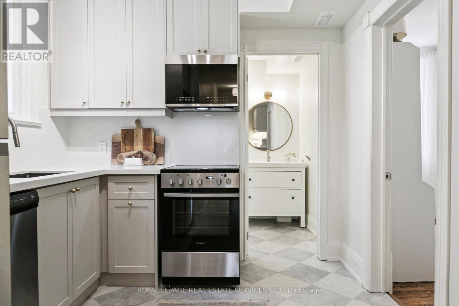 1 - 159 Mavety Street, Toronto (Junction Area), Ontario  M6P 2L8 - Photo 10 - W12852118